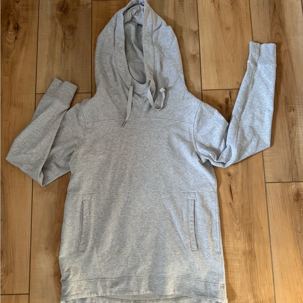 Women’s Small Lululemon Pullover Hooded Sweatshirt Size 6